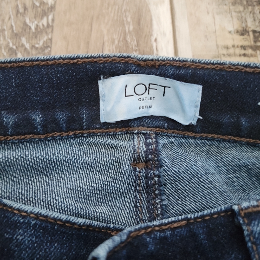 Loft Jeans - Picture 2 of 5